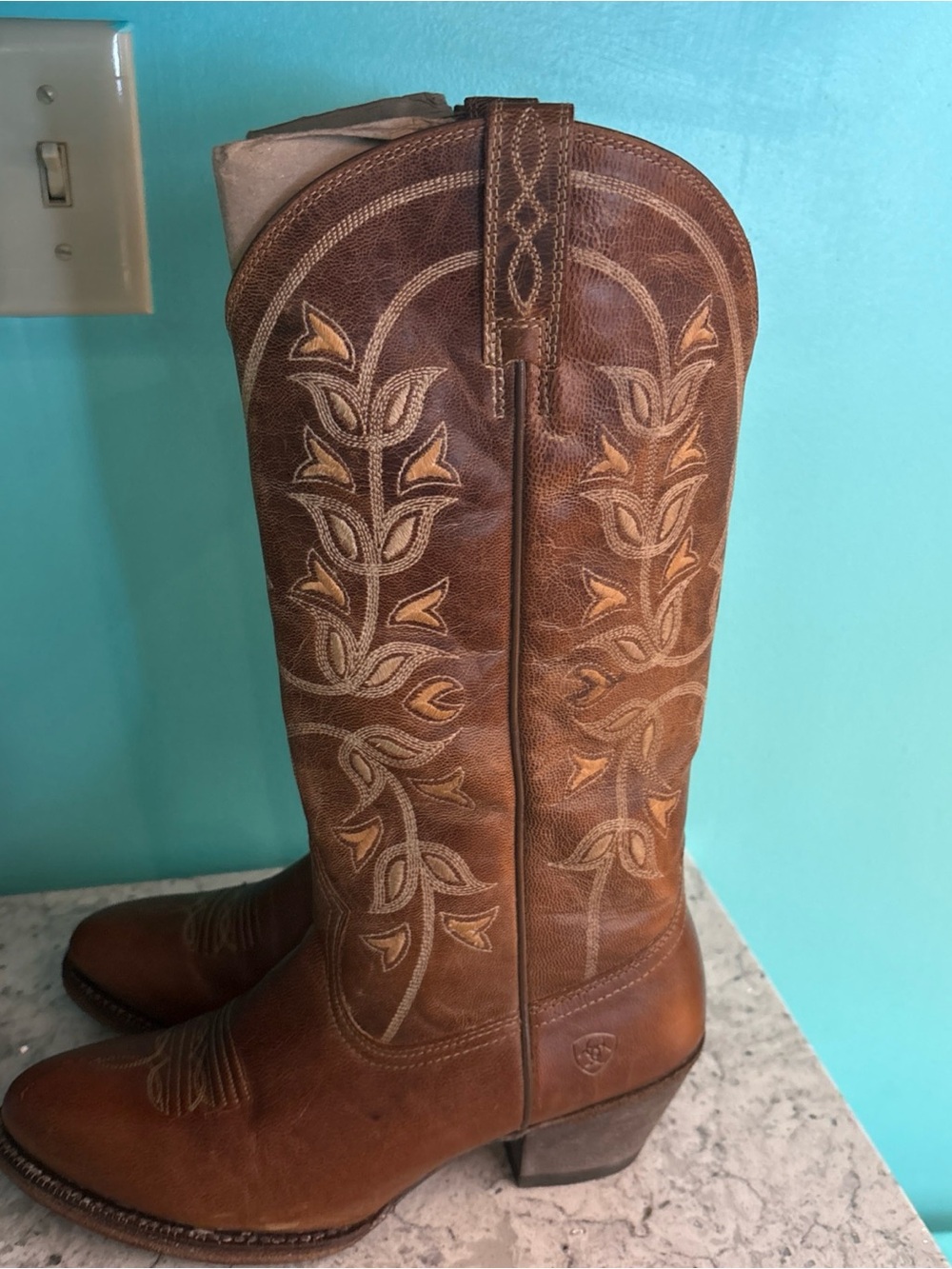 Ariat Heritage R Toe Western Boot size 7.5 - Picture 3 of 8